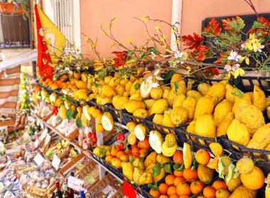 Taormina geleneksel lezzetli İtalyan limon, Sicilya, İtalya