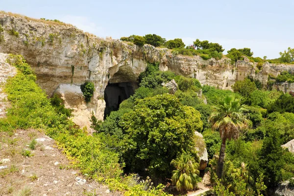 意大利西西里岛锡拉丘兹的那不勒斯考古公园 — 图库照片