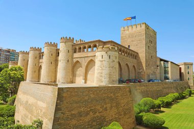Zaragoza'daki Aljaferia Sarayı, İspanya'nın İslami hakimiyeti sırasında 11.