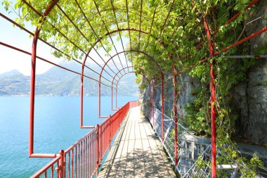 Varenna, Como Gölü, İtalya 'daki Manzaralı Aşıklar Yürüyüşü