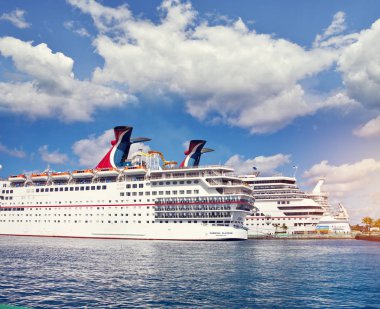 Nassau, Bahamalar - 7 Ocak 2019.Cruise geminin Nassau limanda.