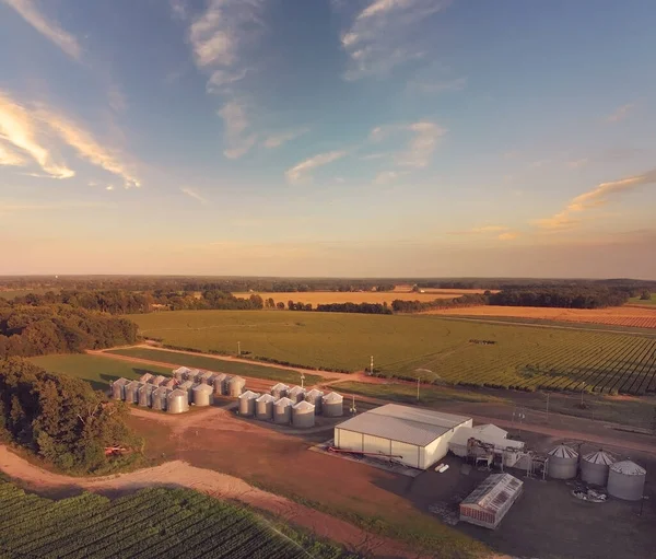 Luftbild Eines Landwirtschaftlichen Betriebs Mit Einer Großen Modernen Anlage Zur — Stockfoto