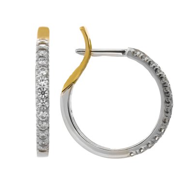 Elmastan yapılmış küpeler, küp Zirkonya, zümrüt ve değerli taşlar.