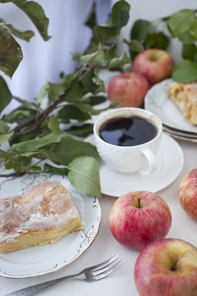 Äppelpaj Ekologiska Äpplen Och Bit Kakan — Stockfoto