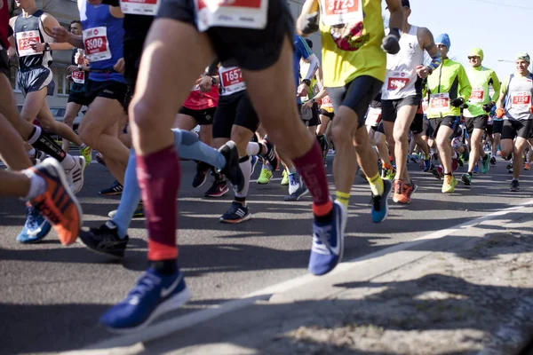 Warsaw Pologne Avril Coureurs Lors Marathon Dans Ville Avril 2019 — Photo