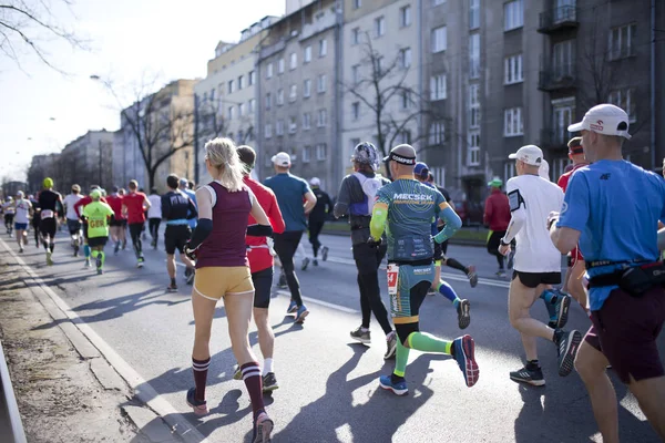 Warsaw Polonia Aprile Corridori Durante Maratona Città Aprile 2019 Varsavia — Foto Stock