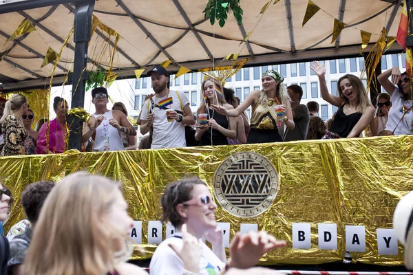 Warschau Polen Juli Mensen Tijdens Gelijkheid Parade Juli 2019 Warschau — Stockfoto