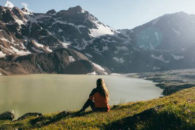 dağ gölü dinlenme