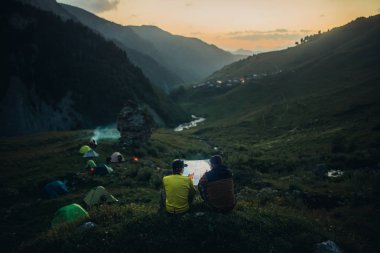 Dağlardaki turist