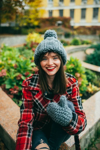 Mooi Happy Herfst Meisje — Stockfoto