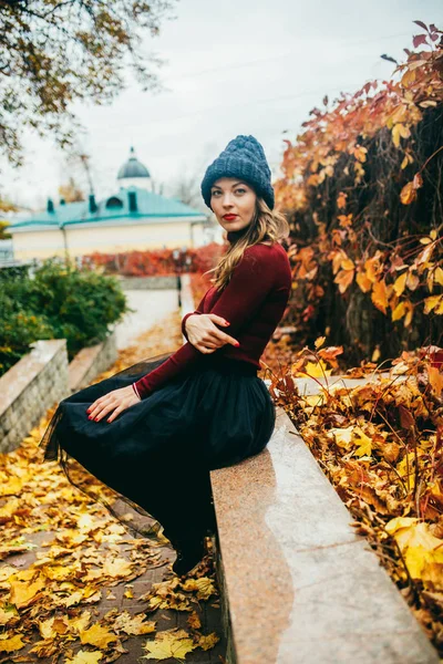 Mooi Happy Herfst Meisje — Stockfoto