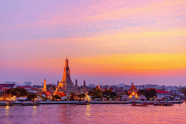 Das Landschaftsbild Des Wat Arun Der Tempel Der Morgendämmerung Der — Stockfoto