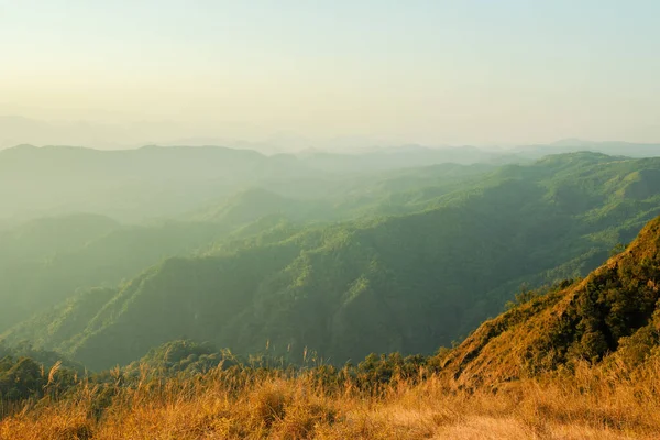 Hoher Berg Der Morgenstunde Schöne Naturlandschaft — Stockfoto