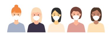 Çok kültürlü kadınlar bir arada duruyor. Yüz maskesi takan insanlar, hava kirliliği, kirli hava, dünya kirliliği. Modern düz vektör çizimi. Coronavirus kavramı beyaza izole edildi. 