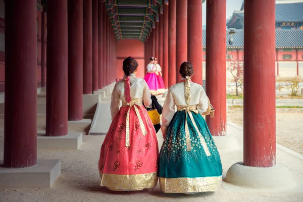 Signora Coreana Hanbok Corea Gress Camminare Antica Città Palazzo Gyeongbokgung — Foto Stock