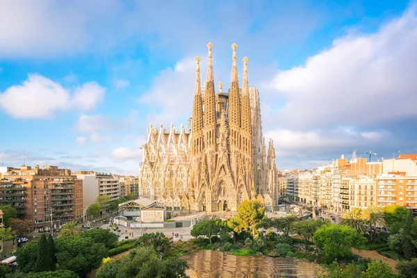 Krajobraz Miasta Barcelona Dachu Hotal Punkt Podróży Europie Kościół Park — Zdjęcie stockowe