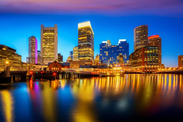 Hafen Von Boston Mit Stadtbild Und Skyline Bei Sonnenuntergang Massachusetts — Stockfoto