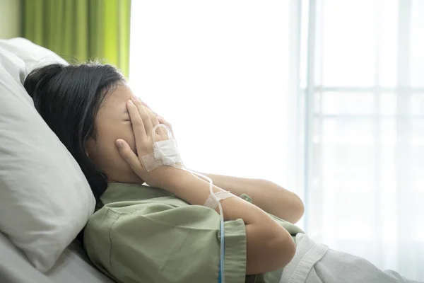 Señora Asiática Llorar Habitación Del Paciente Hospital Esta Foto Puede — Foto de Stock