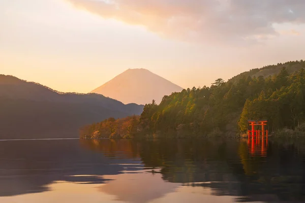 Hakone, das Teil des fuji hakone izu Nationalparks ist — Stockfoto