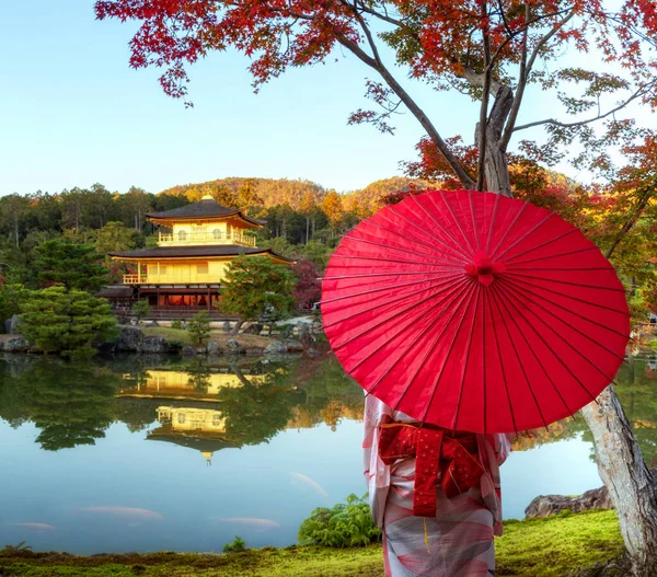 Goldener Pavillon Oder Kinkakuji Tempel Mit Roten Herbstblättern Kyoto Japan — Stockfoto