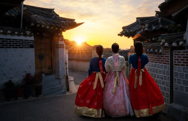 Korean Girl Hanbok Dress Morning Bukchon Hanok Village Seoul City — Stock Photo, Image