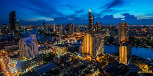 Cityscape Městě Bangkok Střechy Horní Bar Hotelu Chao Phraya Říční — Stock fotografie