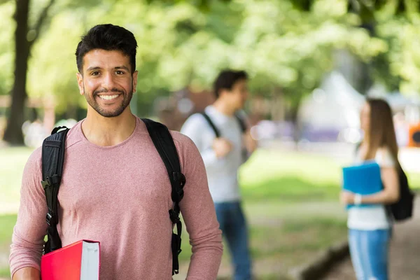 Happy Students Outdoor Smiling — Stock Photo, Image