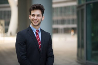 Bir iş ortamında işadamı portresi