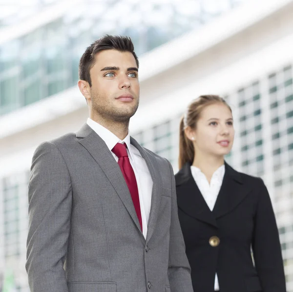 Şehirdeki genç iş adamları 