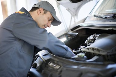 Van motoru tamir Mechainc
