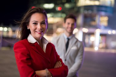 İş insanlar takım gece