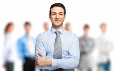 Dostu iş lideri ekibi önünde