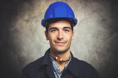 Site yöneticisi grunge arka planda izole