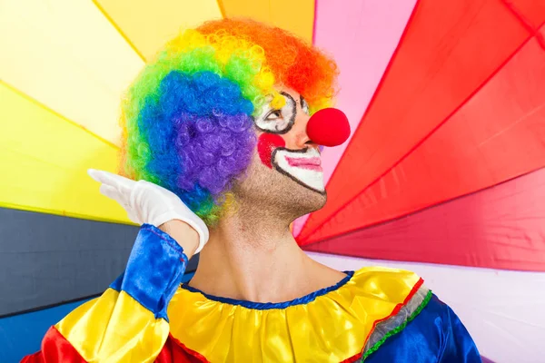 Clown Divertente Uno Sfondo Colorato — Foto Stock