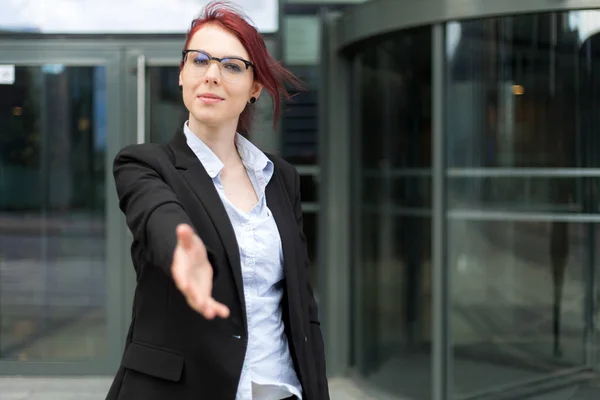 Young Female Manager Giving You Handshake — Stock Photo, Image