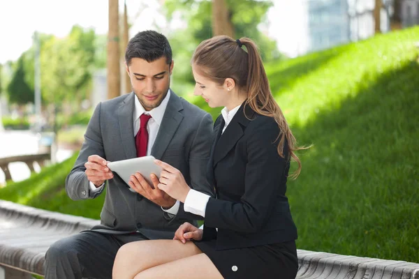 Business People Using Digital Tablet — Stock Photo, Image