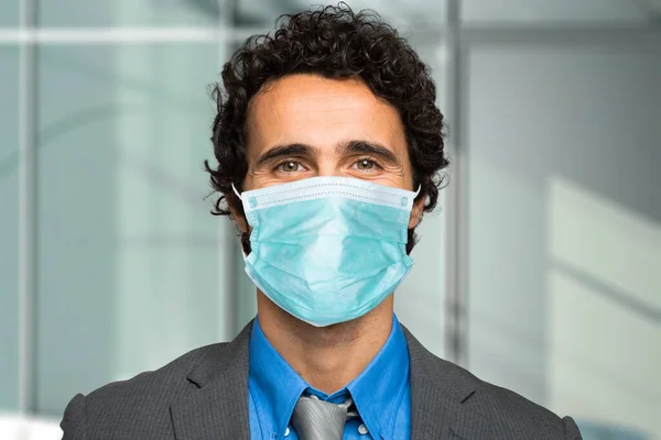 Uomo Affari Con Una Maschera Concetto Coronavirus — Foto Stock