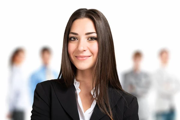 Mulher Negócios Sorridente Frente Uma Equipe Negócios Conceito Trabalho Equipe — Fotografia de Stock