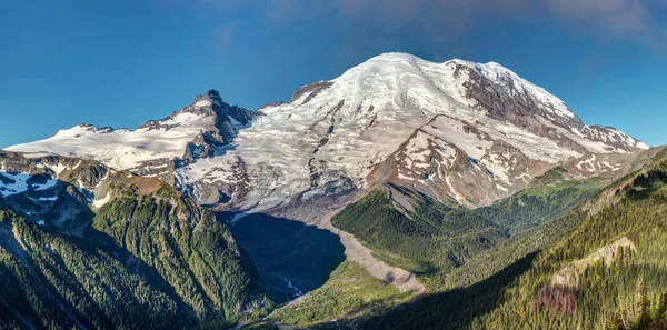 Glaciated Mount Rainier tepe yaz Emmons Vista göz ardı Emmons Buzulu, gündoğumu alanı Mount Rainier Milli Parkı, Washington State, ABD büyük bir görünümü ile