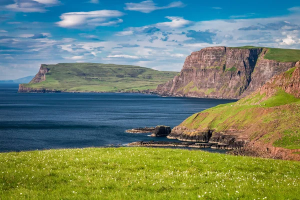 Met Het Oog Oever Cliff Isle Skye Schotland — Stockfoto