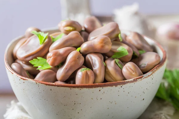 Closeup Delicious Broad Beans Old White Kitchen — Stock Photo, Image