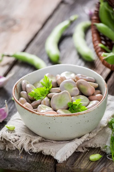 Closeup Broad Beans Old Wooden Table — Stock Photo, Image