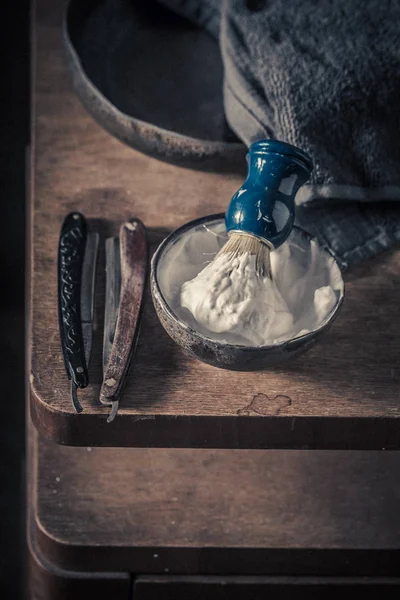 Antike Werkzeuge Für Den Friseur Scharfes Rasiermesser Seife Und Pinsel — Stockfoto