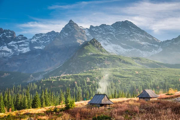 Drewniane Domki Górach Tatry Polsce — Zdjęcie stockowe