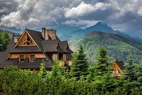 Nuages Sur Les Montagnes Tatra Chalet Bois Pologne — Photo