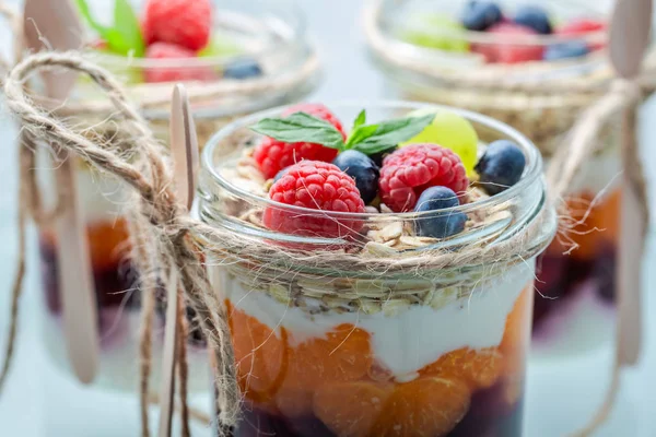 Granola Vaso Con Frutti Bosco Yogurt Bianco — Foto Stock