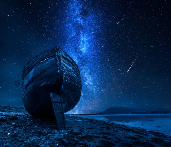 Milky Way Falling Stars Abandoned Shipwreck Fort William Scotland — Stock Photo, Image