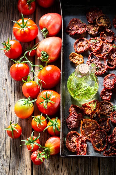 Tomates Saborosos Secos Sol Cheios Vitaminas — Fotografia de Stock