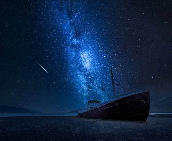 Milky Way Shipwreck Shore Iceland — Stock Photo, Image