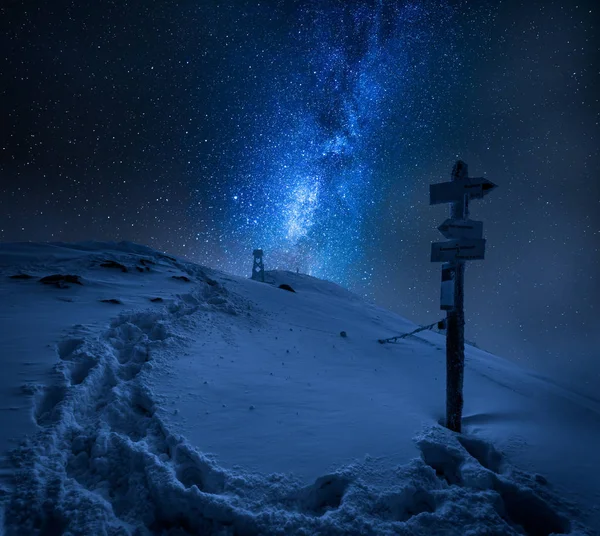 Vía Láctea Señalización Cima Montaña Invierno — Foto de Stock